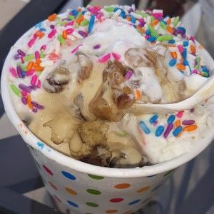 Meet your Posher, Renee